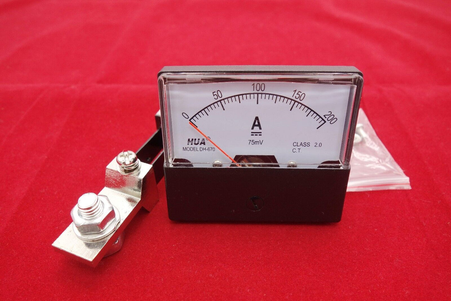 DC 200A Analog Ammeter Panel AMP Current Meter DC 0-200A 60*70MM with Shunt