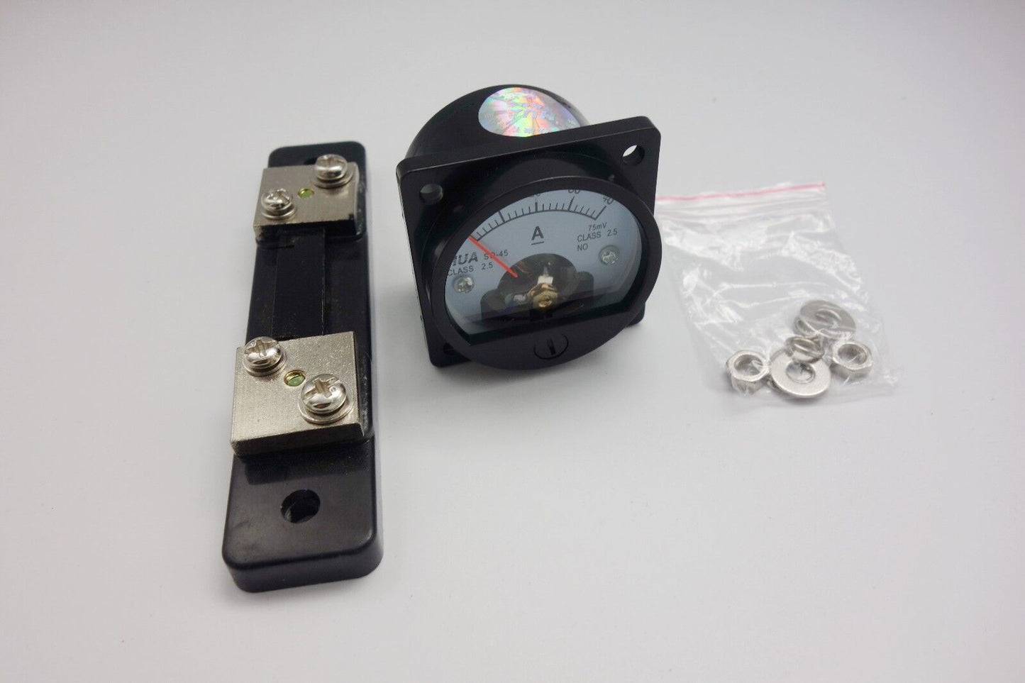 1PC DC 0-30A Analog Ammeter Panel AMP Current Meter SO45 Cutout 45mm with Shunt