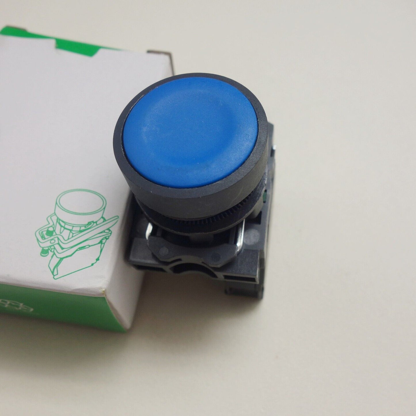2PCS 22MM PUSHBUTTON SWITCH FITS XB5AA61 Blue 1NO SPRING Return flush push