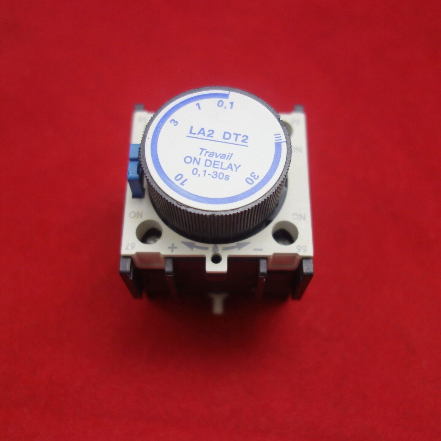 1PC LA2-DT2 ON Delay timer 0.1-30S use to LC1-D AC Contactor