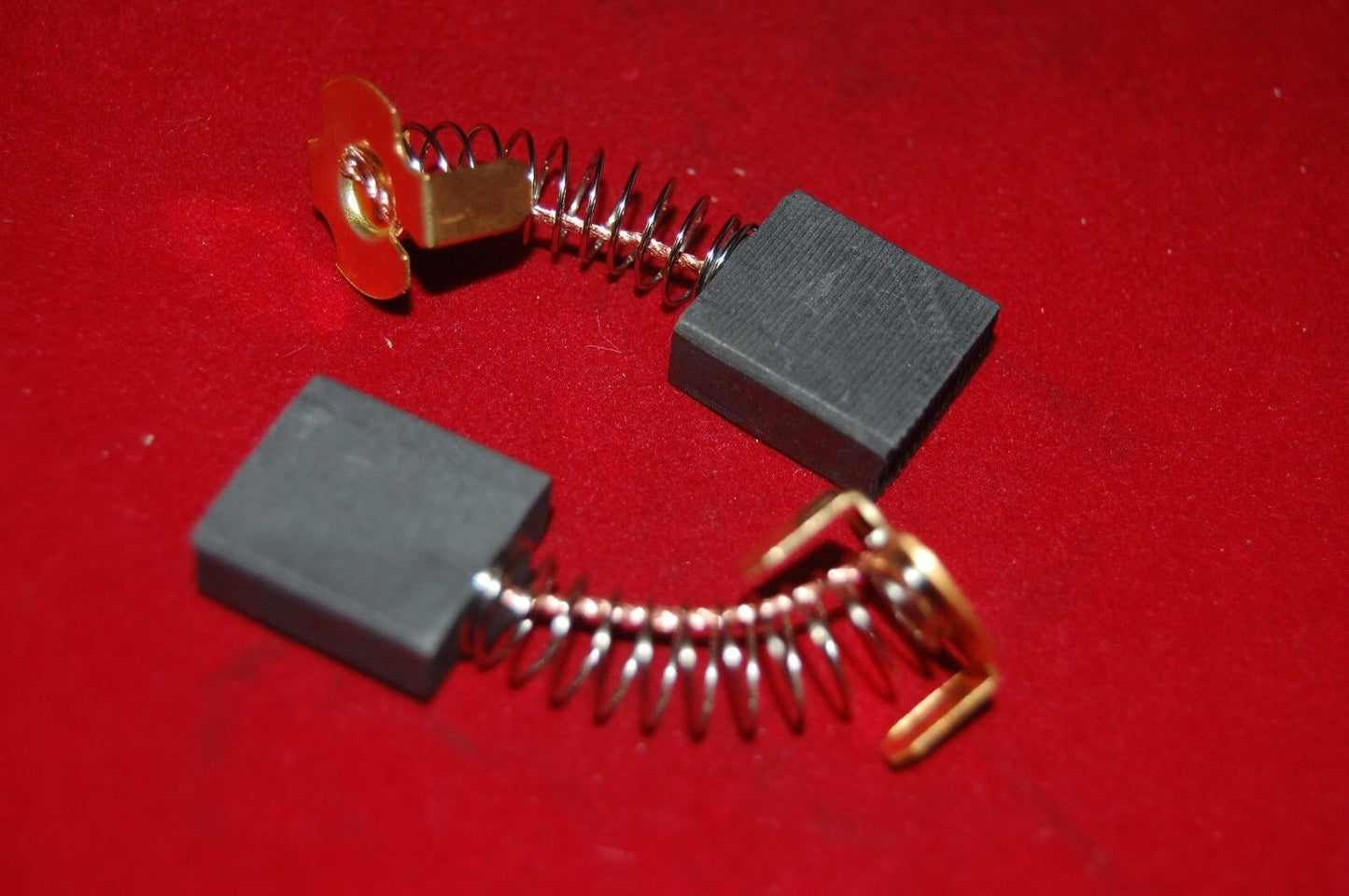5PCS 18x17x7mm(LxWxH) Spring Carbon brush
