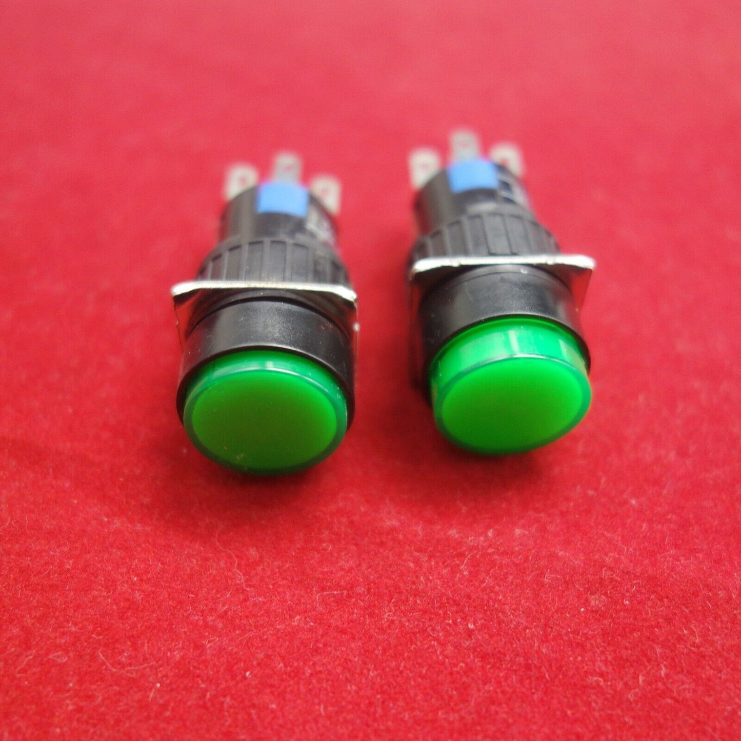 2PCS 16MM Green LED ILLUMINATED ROUND Latching PUSH BUTTON 2NO/2NC 2POLES LA39