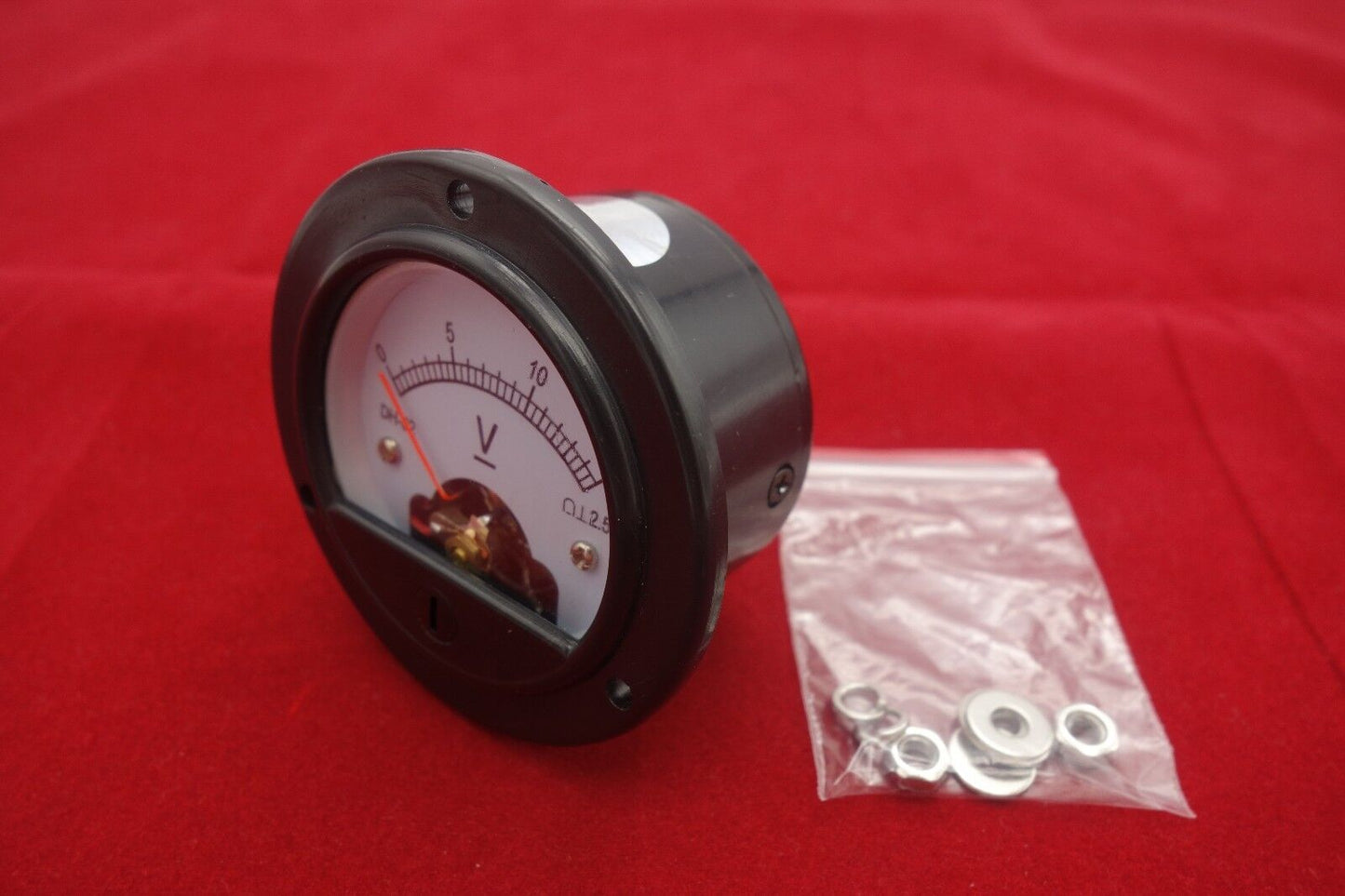 DC 0-15V Round Analog Voltmeter Analogue Voltage panel meter Dia. 66.4mm DH52