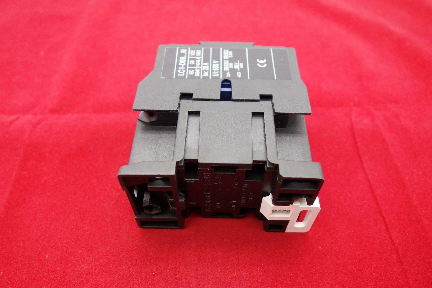 1PC FITS Old Style LC1-D0910 AC CONTACTOR 9A COIL 24V AC 50/60HZ 3NO+NO