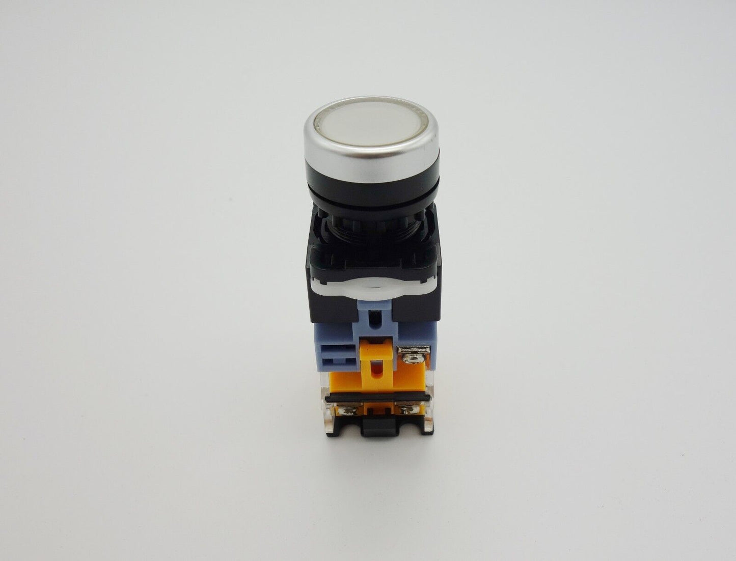 1PC 22MM White Momentary LED Illuminated pushbutton with flush push Plastic 12V