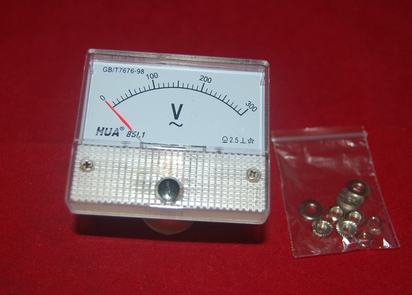 1 PC AC 0-300V Analog 85L1 Voltage Analogue Panel meter Directly connnected