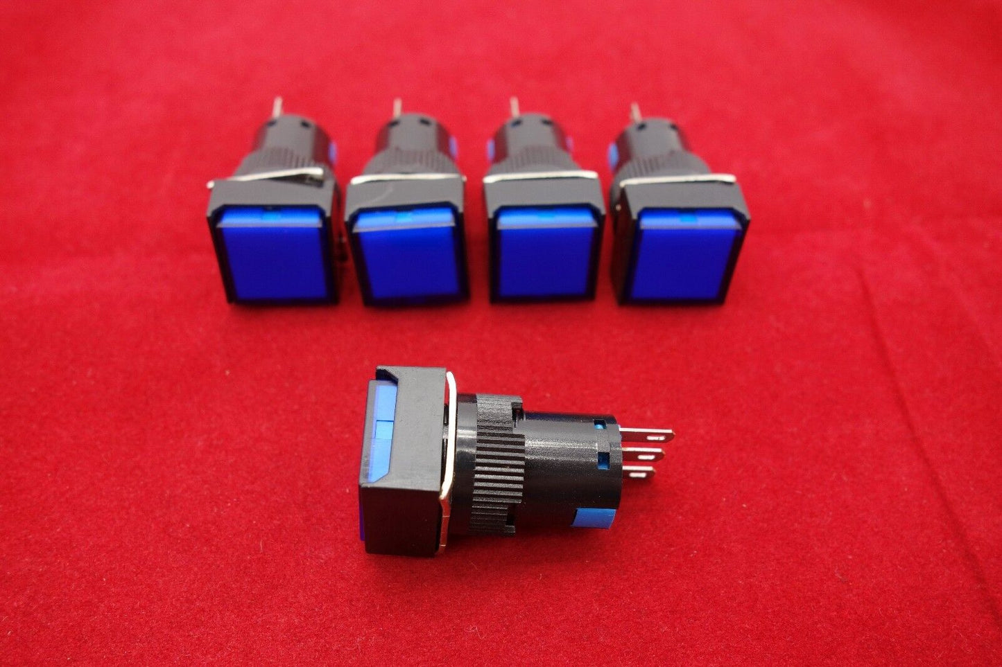 5PCS 16MM Blue Square Maintained PUSH BUTTON 3 Pins 250V AC 3A / DC 30V 5A