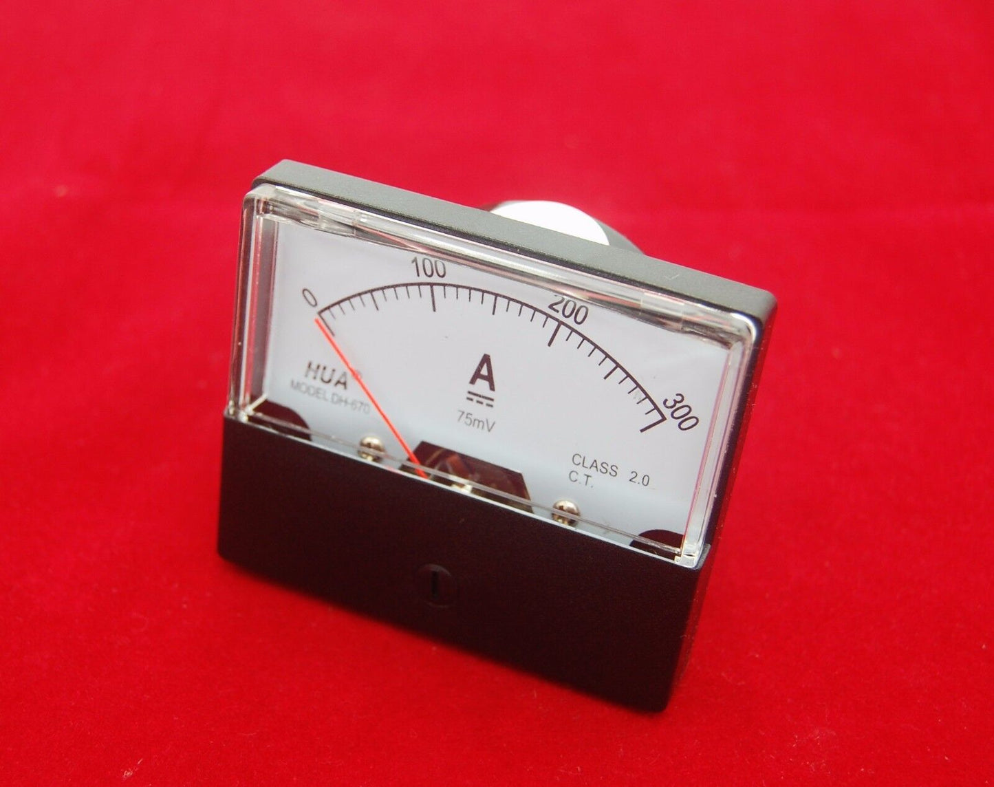 DC 300A Analog Ammeter Panel AMP Current Meter DC 0-300A 60*70MM with Shunt