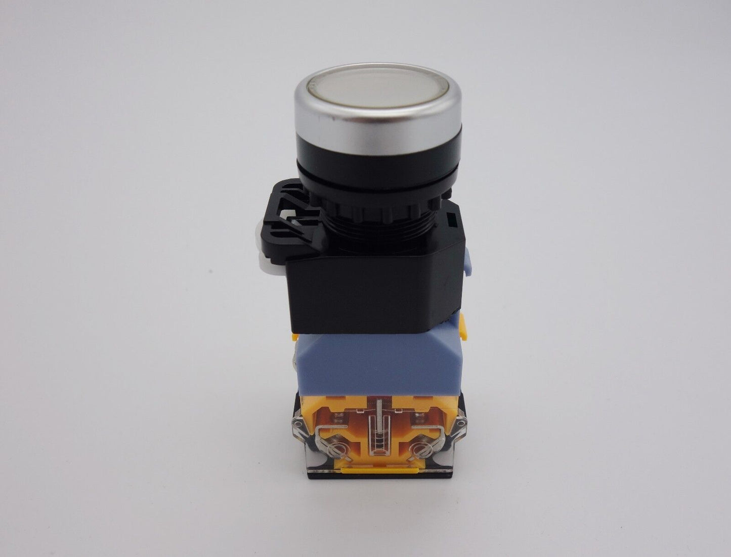 1PC 22MM White Maintained Latching LED Illuminated pushbutton Plastic 12V