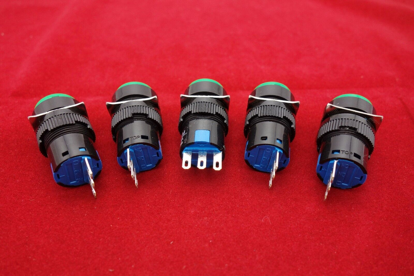 5PCS 16MM Green ROUND Momentary PUSH BUTTON SWITCH 3 PINS 250V 3A