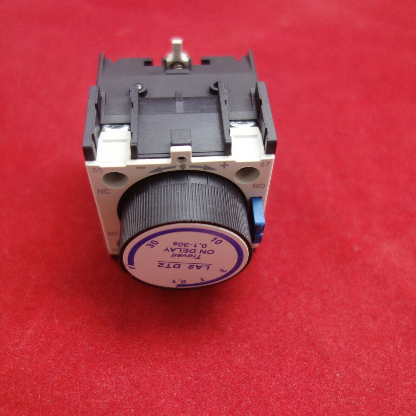 1PC LA2-DT2 ON Delay timer 0.1-30S use to LC1-D AC Contactor