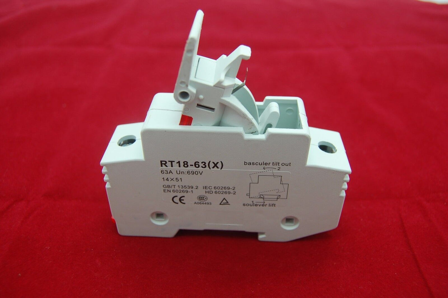 1PC 1 Pole Din Rail Mounting RT18-63 Fuse Holder for 14x51MM Fuse link
