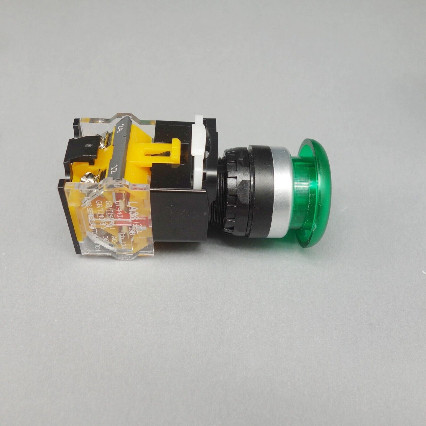 1pc Green 35mm head mushroom pushbutton Maintained Latching 1NO/1NC Plastic LA38