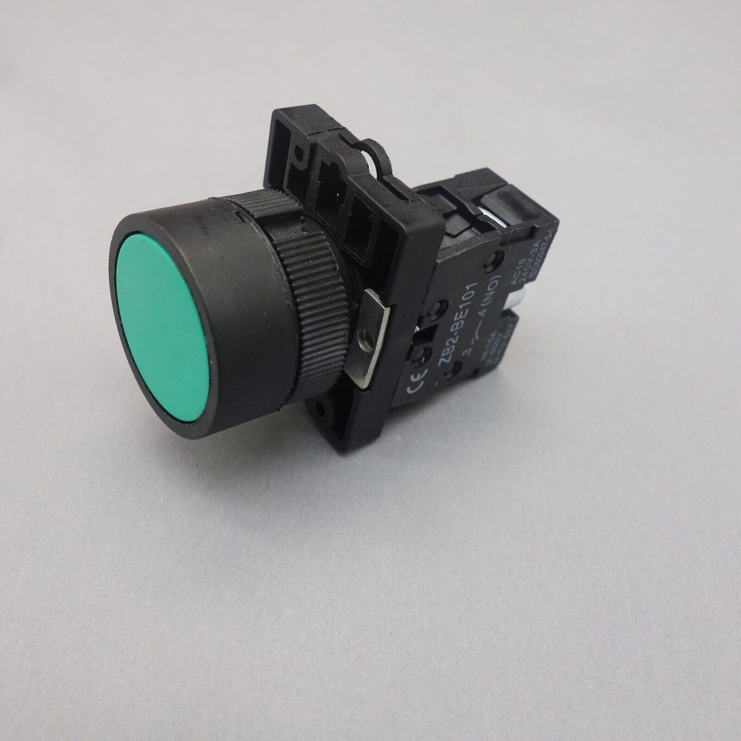 2PCS 22MM PUSHBUTTON SWITCH FITS XB2EA31 Green 1No flush push Momentary Plastic