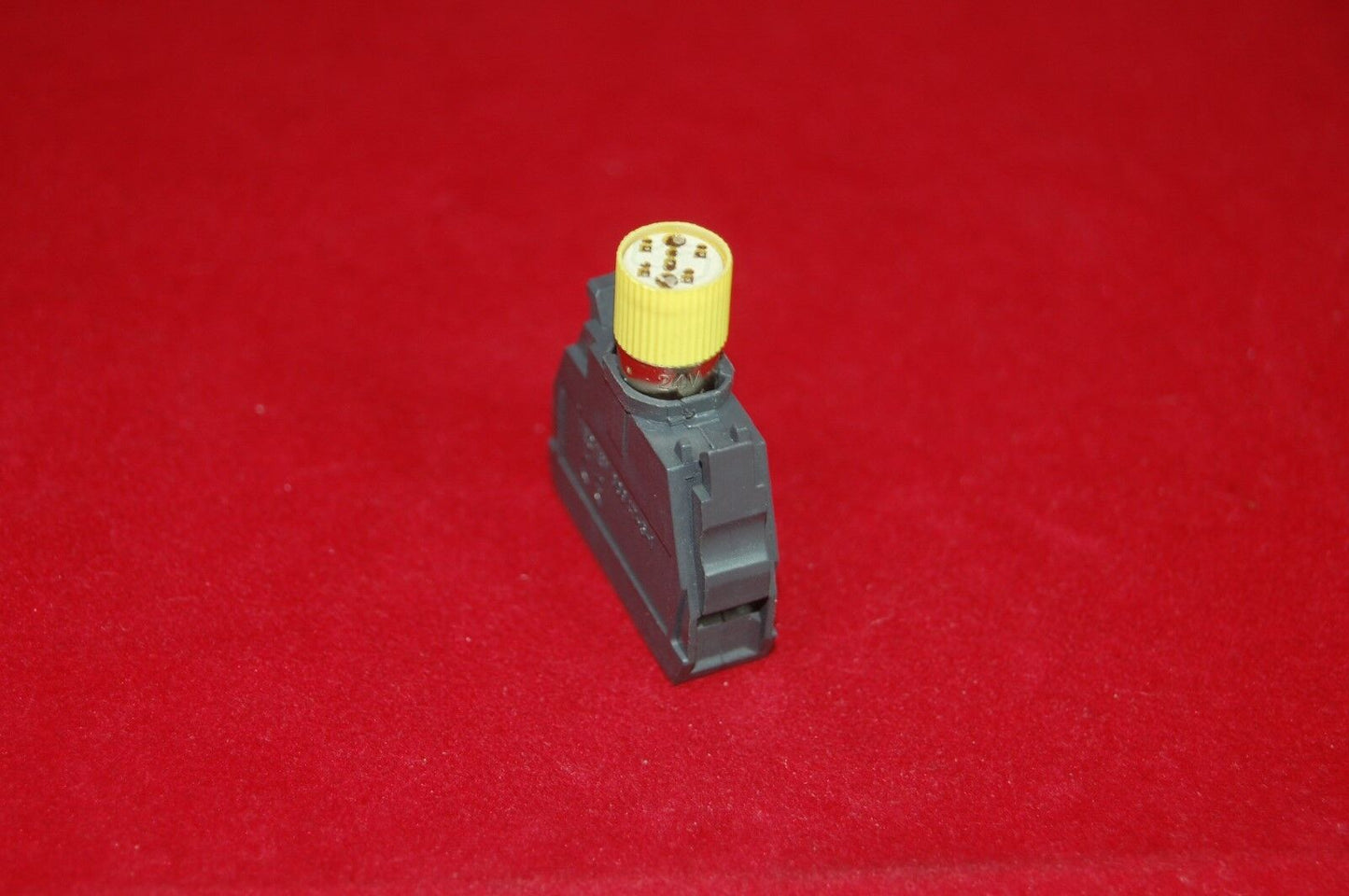 2PCS XB4 XB5 Series light block Direct BA9S YELLOW Led Blub 24V AC/DC