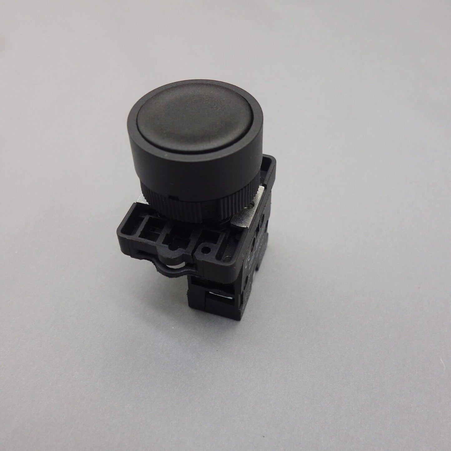 2PCS 22MM PUSHBUTTON SWITCH FITS XB2EA21 Black 1No flush push Momentary Plastic