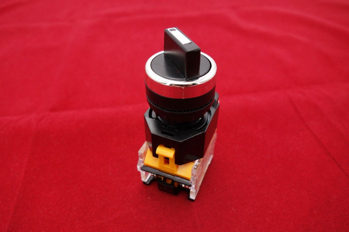2PCS 22mm Plastic 2 Position Momentary Selector Select switch 1NC/1NO LA38