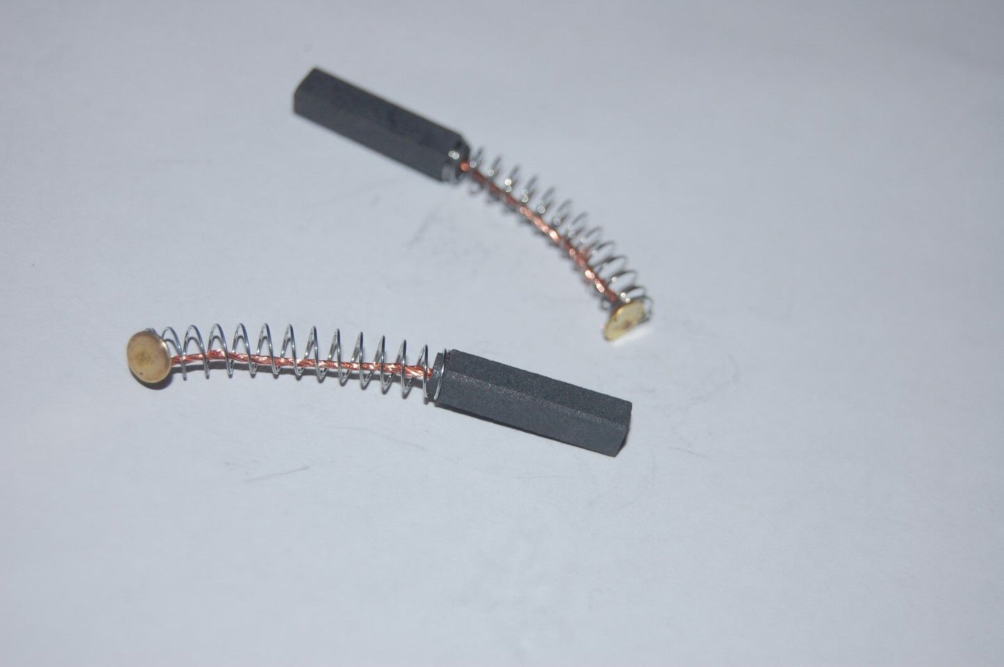 10PCS 14X7.5X6.5mm(LxWxH) Spring Carbon brush