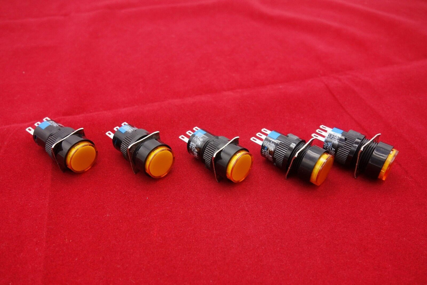 5PCS 16MM YELLOW ROUND Momentary PUSH BUTTON SWITCH AC/DC 3 PINS 250V 3A