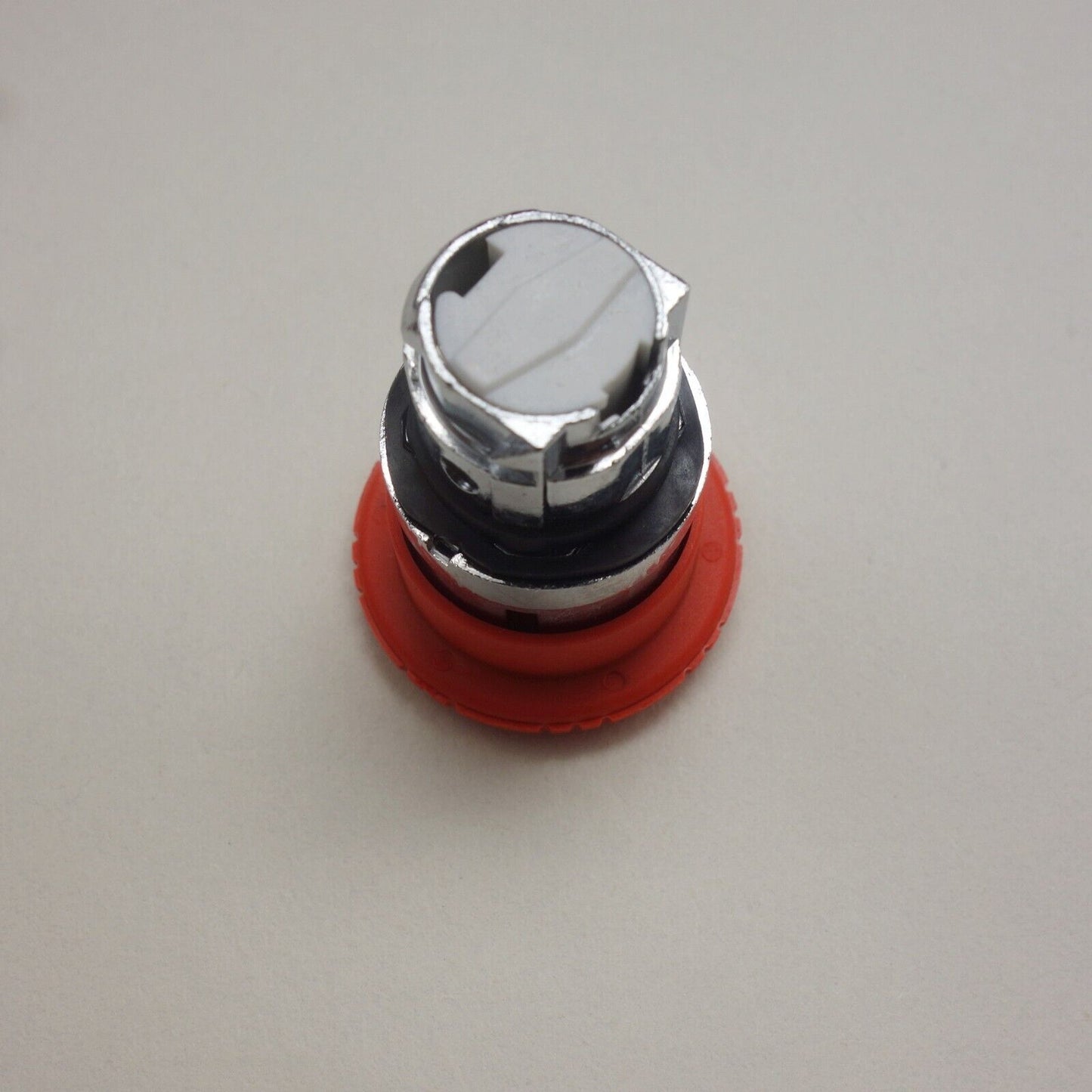 1PC 22MM Metal Turn to release Emergency switching off head 40mm FITS ZB4 BS54