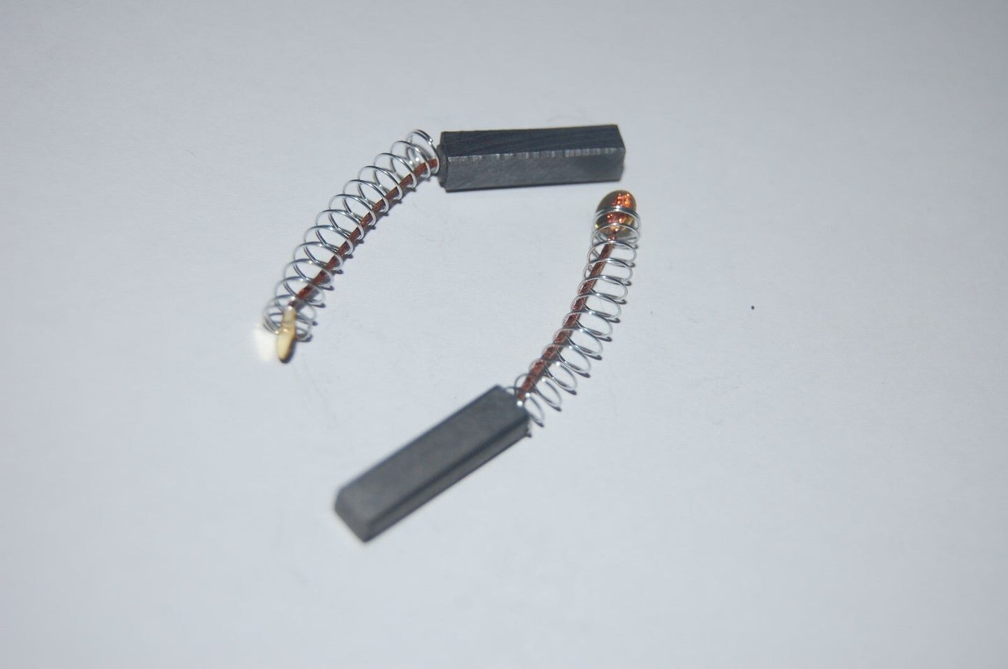 10PCS 20X5X5mm(LxWxH) Spring Carbon brush