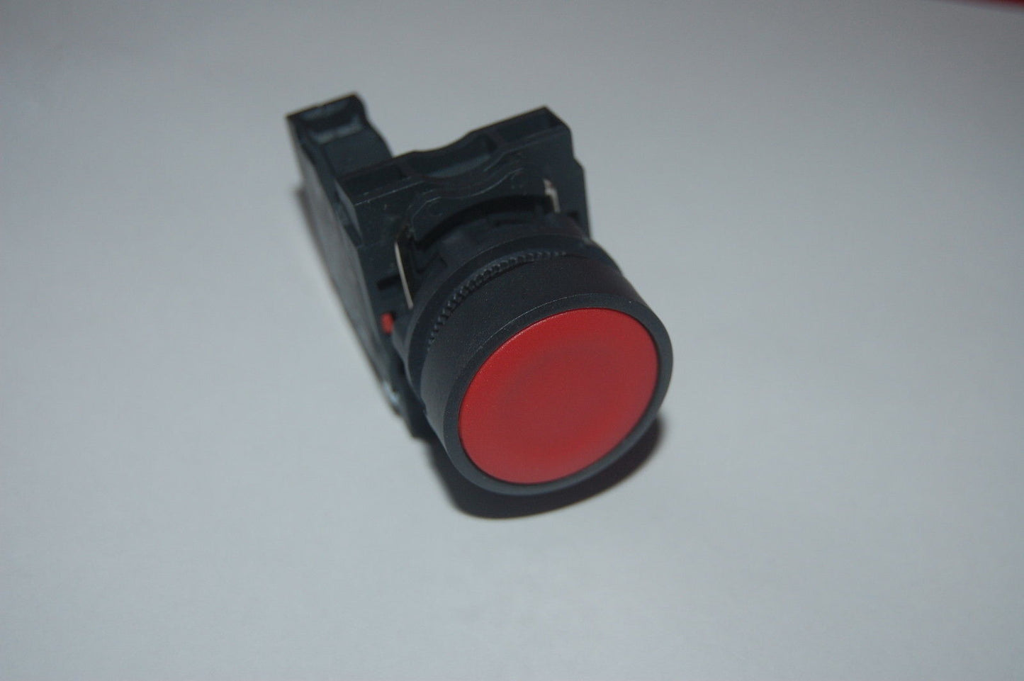5PC 22MM PUSHBUTTON SWITCH FITS XB5AA42 RED 1NC SPRING Return flush push