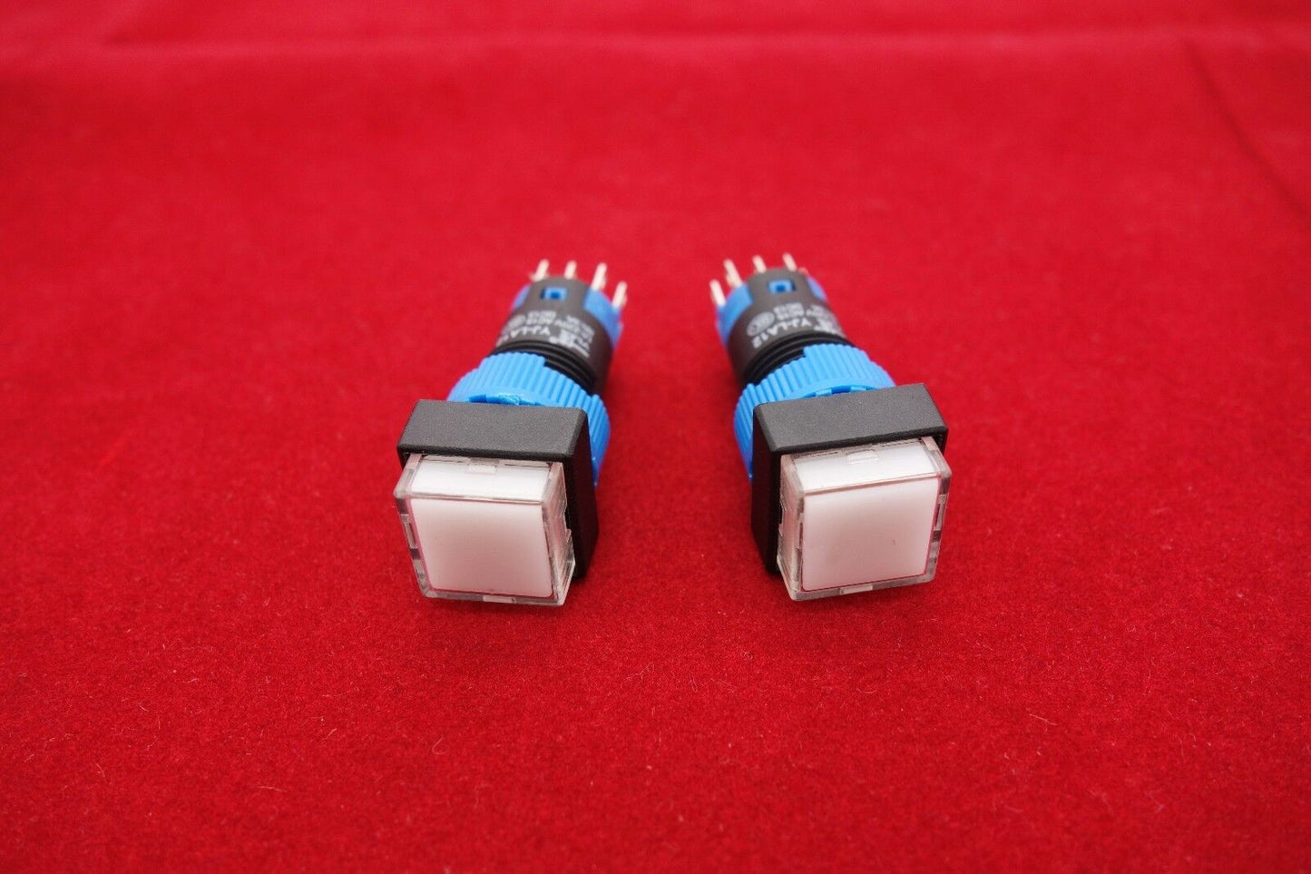 2PCS Cutout 12MM 6V White LED ILLUMINATED Square Momentary PUSH BUTTON 5 PINS