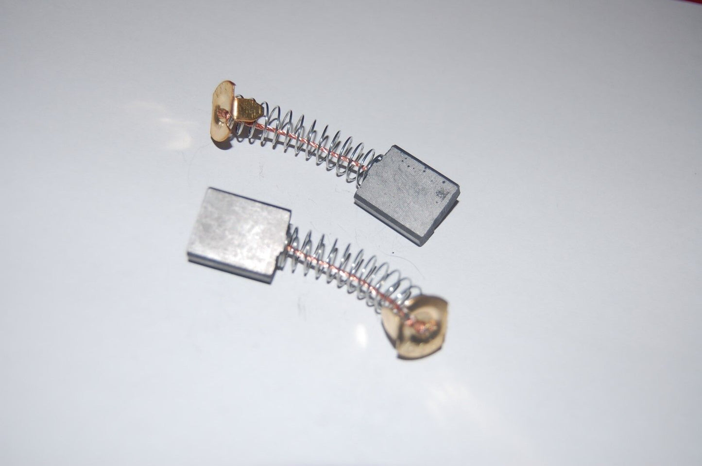 5PCS 20X16X6mm(LxWxH) Spring Carbon brush