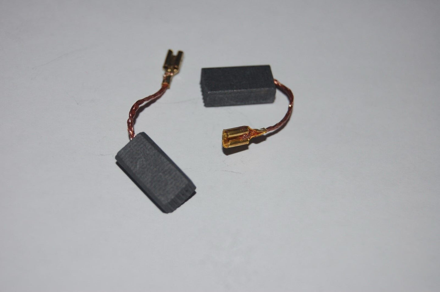 10PCS 15x8x5mm(LxWxH) Plug in Carbon brush