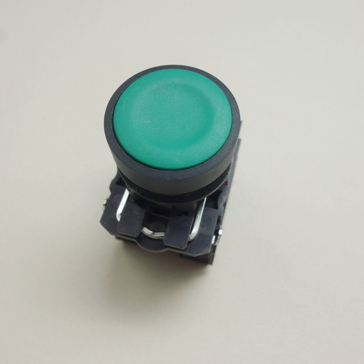 2PCS 22MM PUSHBUTTON SWITCH FITS XB5AA35 GREEN 1NO/1NC SPRING Return flush push