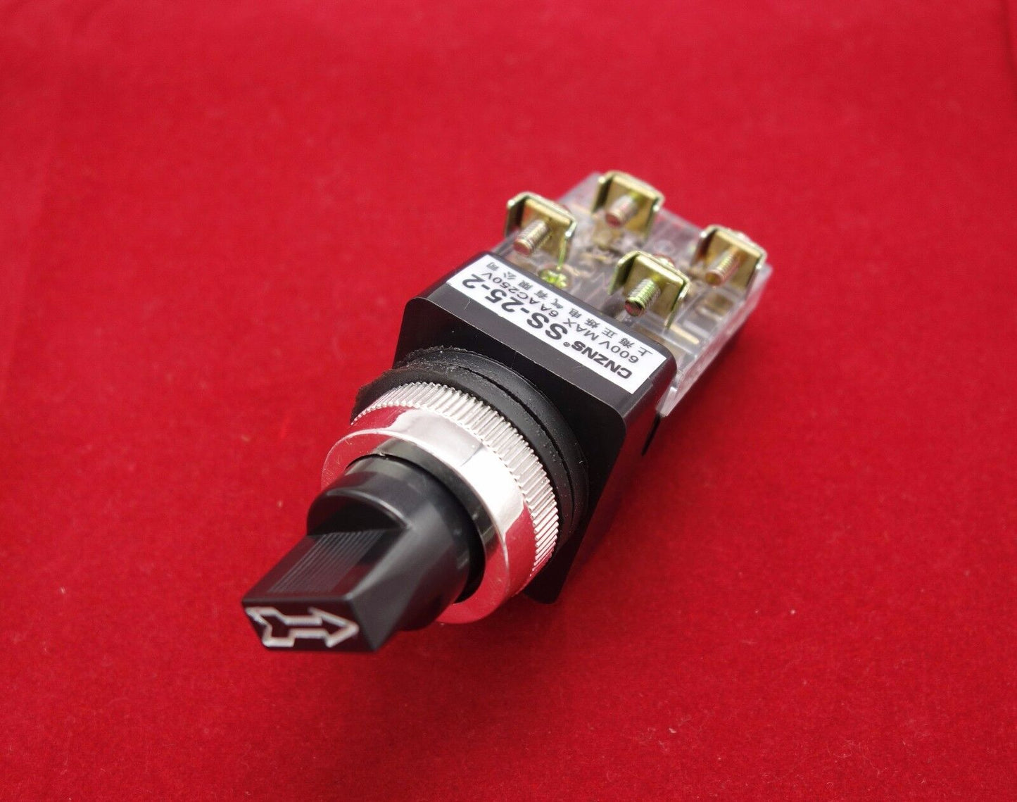 1PC Cutout 25mm 2 Position Maintained Select Switch KS 250V AC 6A 1NO/1NC