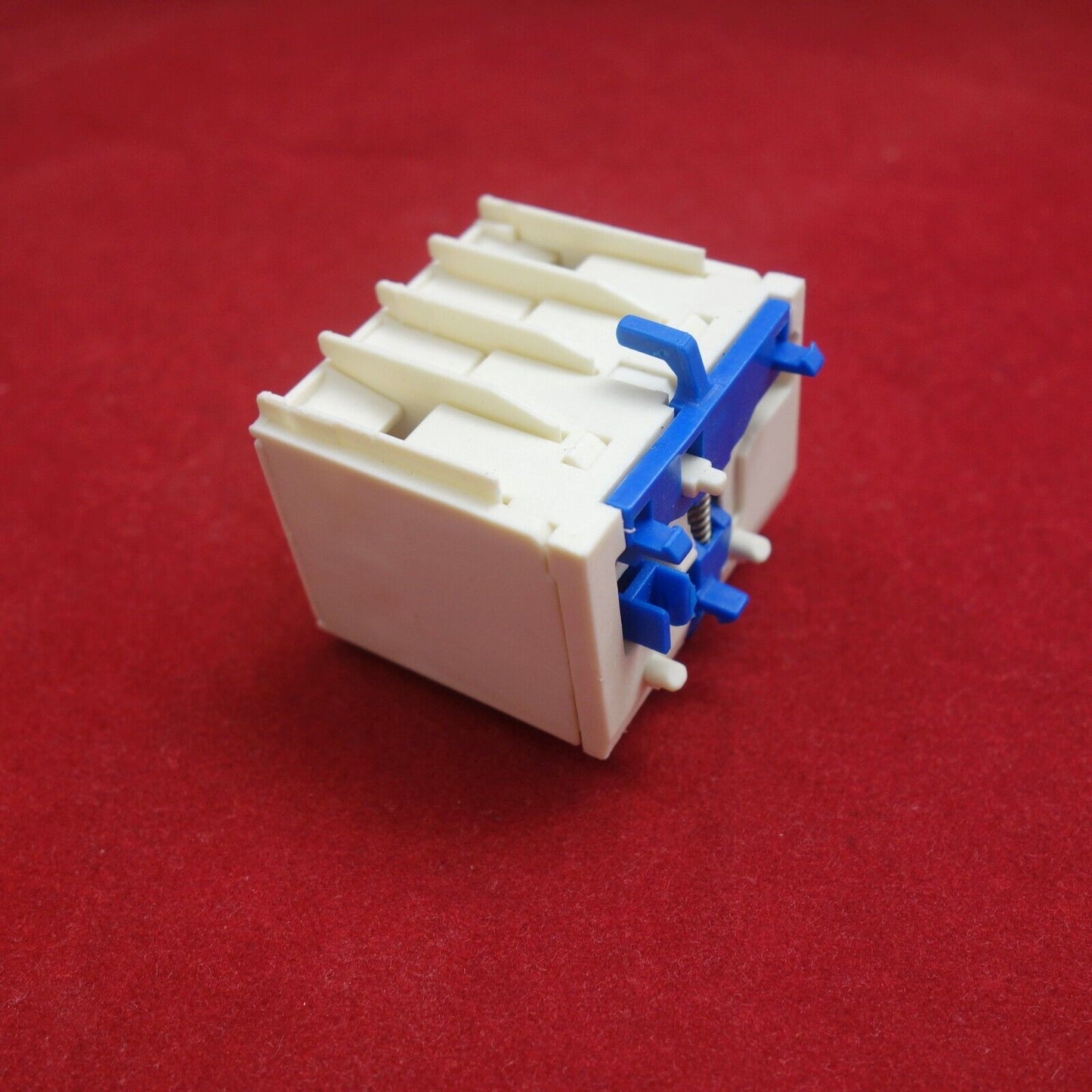1PC Auxiliary Contact Block Fits LA1KN11 1NO/1NC USE WITH LC.K LP.K CA.K CONTACT