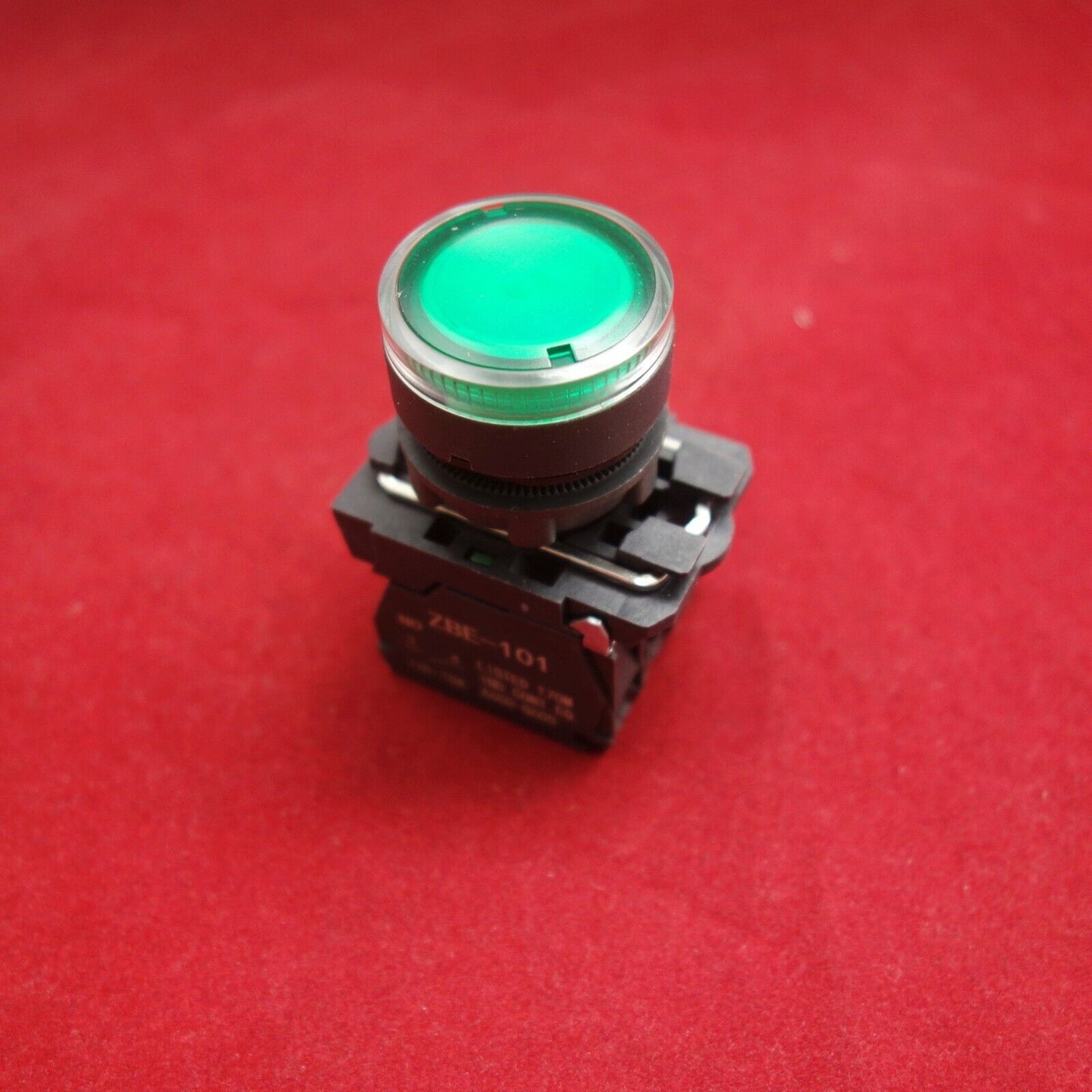 1PC 22mm Green Illuminated pushbutton Switch Fits XB5AW33B5 24V LED Momentary