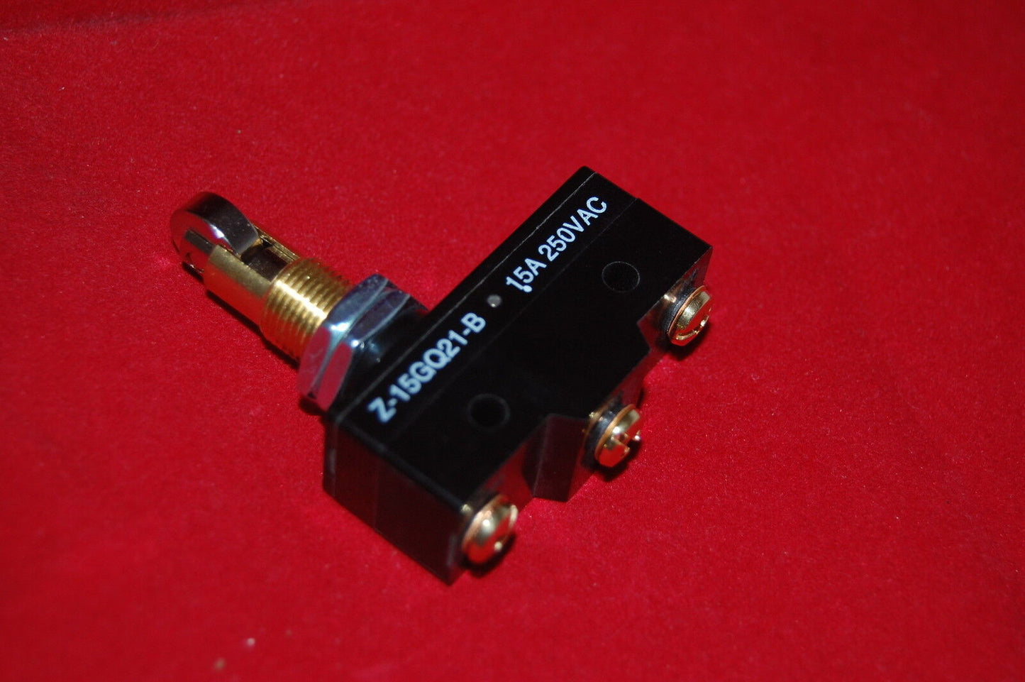 1 PC NEW fits Z-15GQ21-B Micro Switch 250V AC 15A