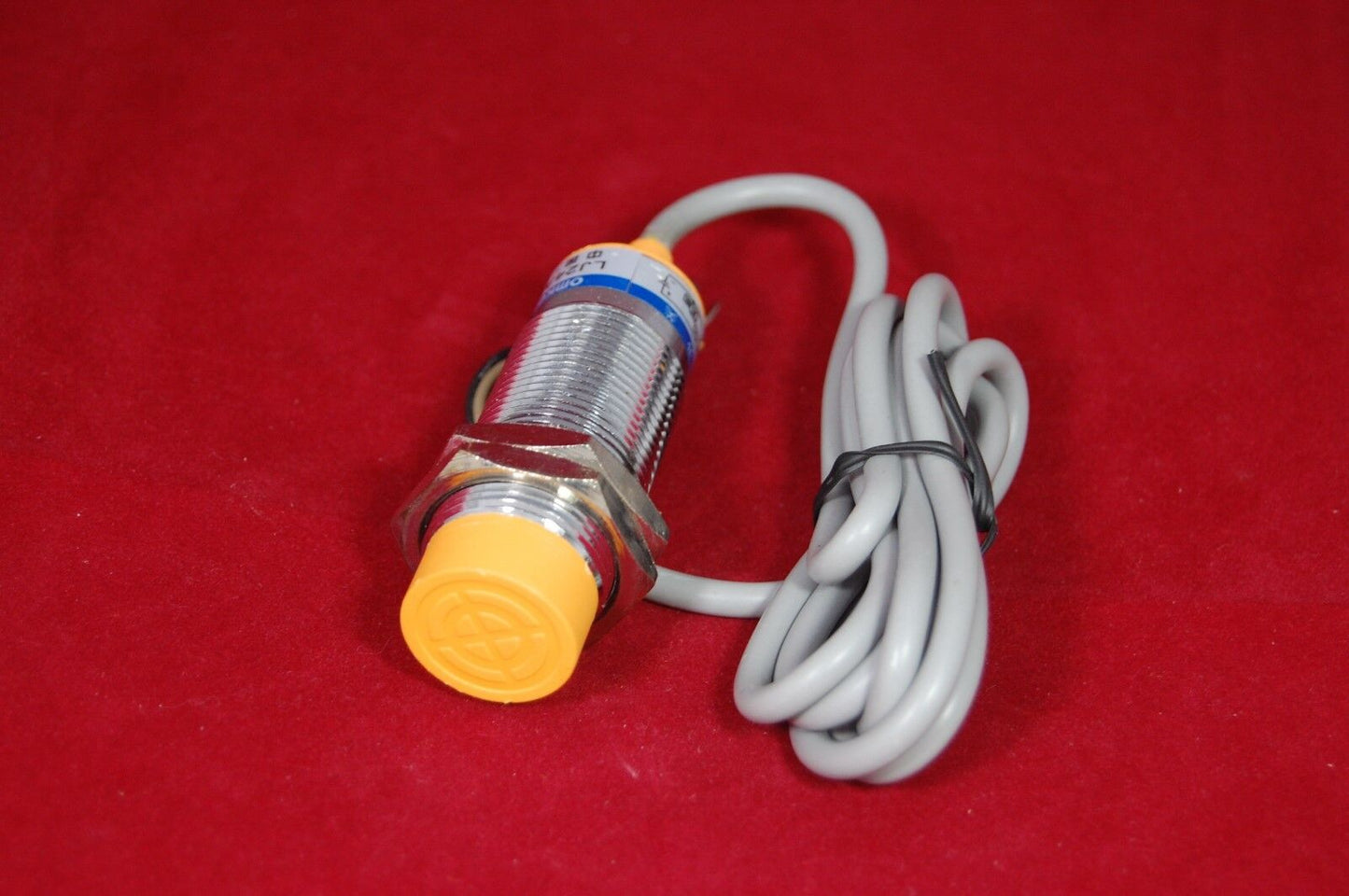 5PCS LJC24A3-T-J/EZ Capacitive Proximity Sensor Approach Switch NO AC 90-250V