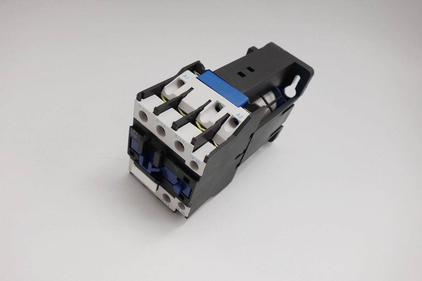 NEW FITS LP1-D3210 DC CONTACTOR 32A Coil DC 120V 50/60HZ 3P+NO