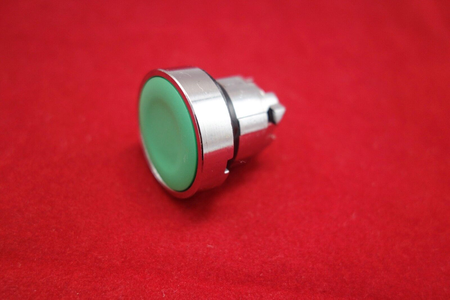 1pc Green color fit ZB4- BA3 XB4 Flush 22mm Push button Head for XB4 BA3