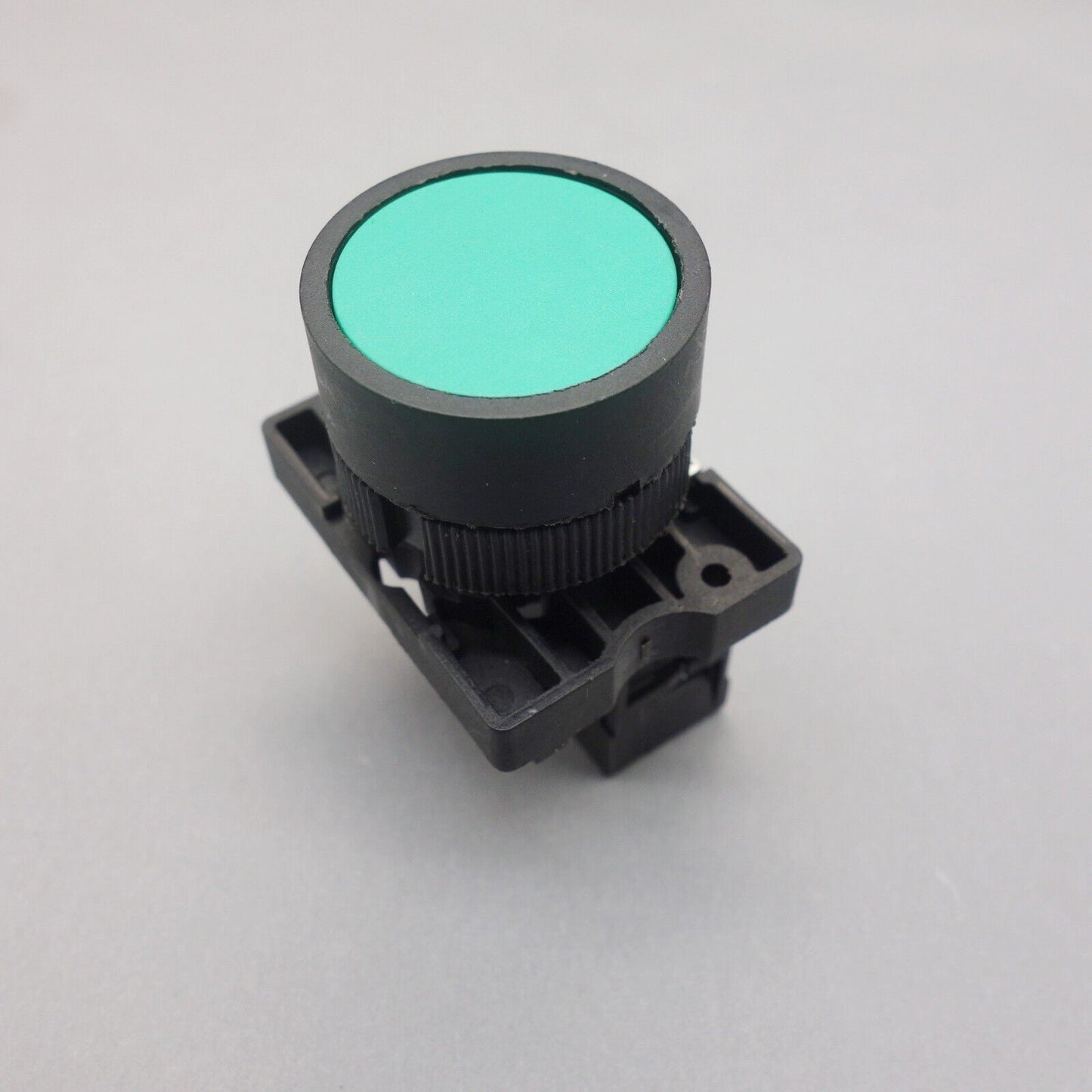 2PCS 22MM PUSHBUTTON SWITCH FITS XB2EA31 Green 1No flush push Momentary Plastic