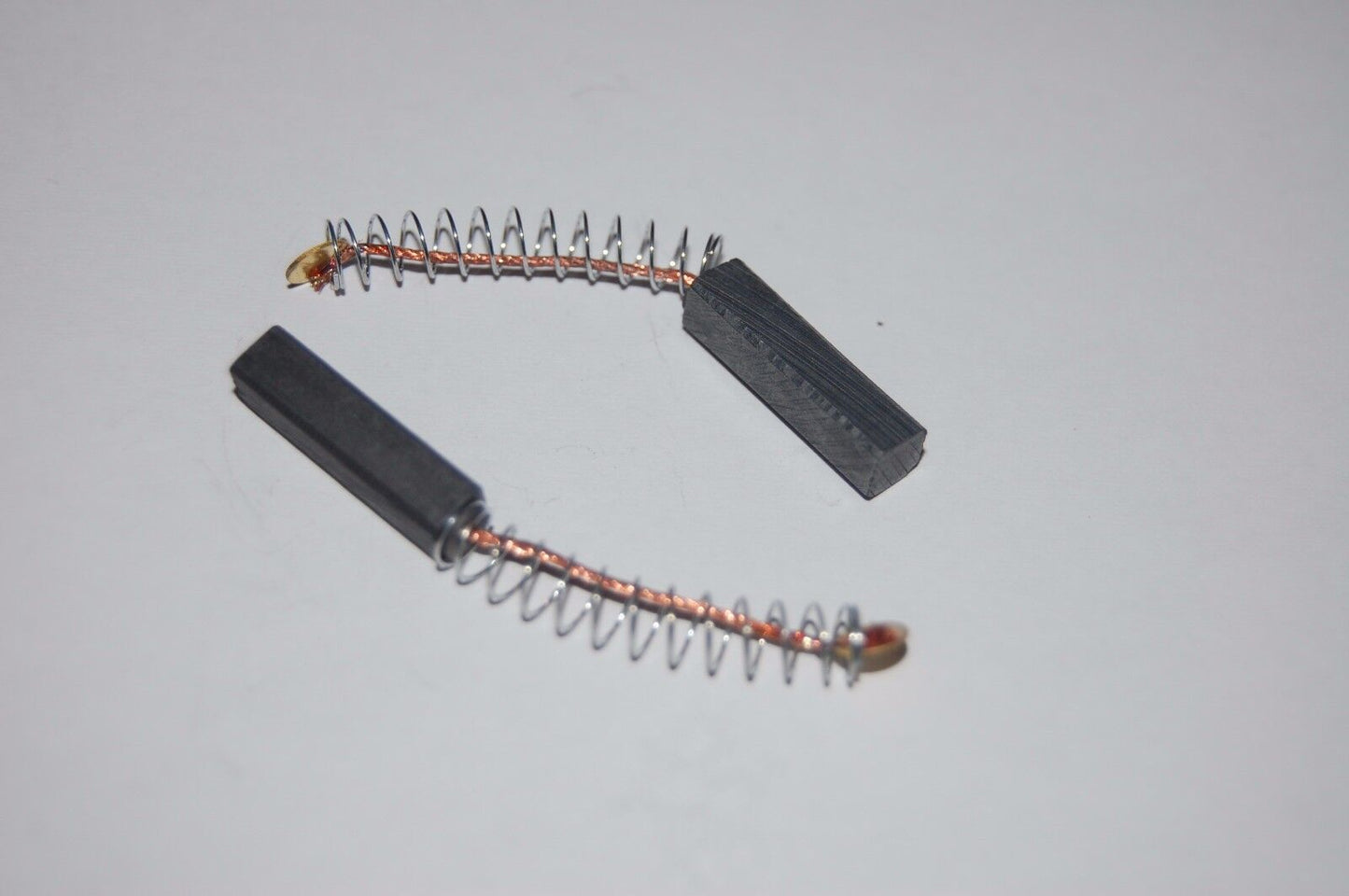 10PCS 20X5X5mm(LxWxH) Spring Carbon brush