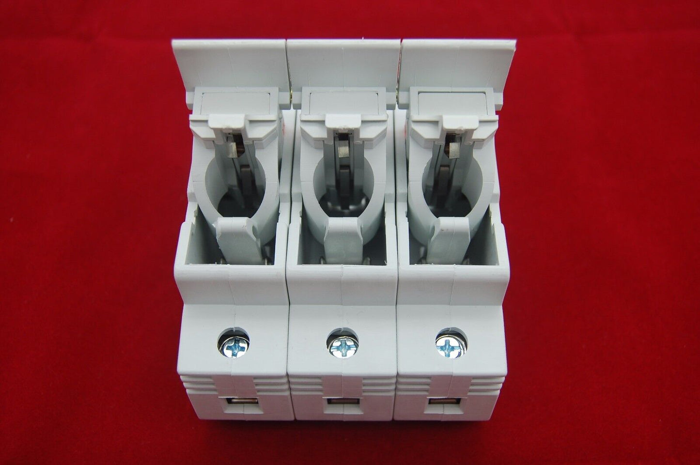 1PC 3 Pole Din Rail Mounting RT18-63 Fuse Holder for 14x51MM Fuse link