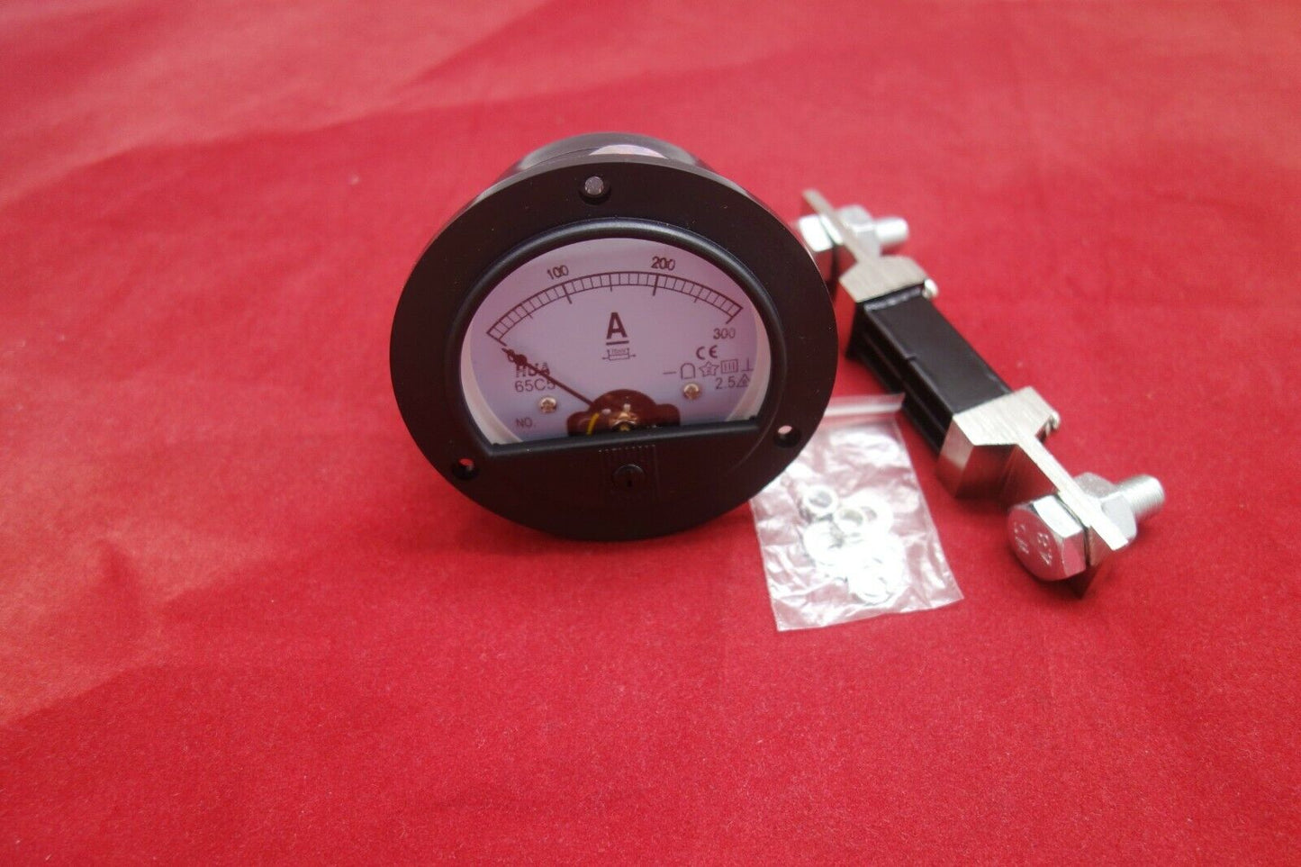 DC 300A Round Analog Ammeter Panel AMP Current Meter Dia. 90mm with shunt