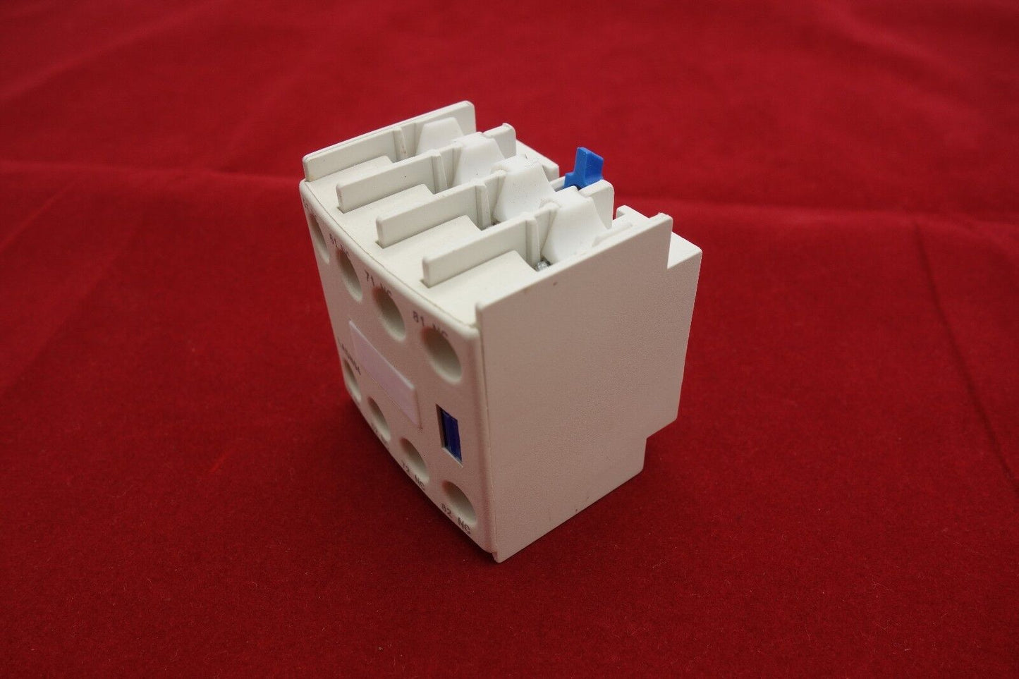 1PC Auxiliary Contact Block Fits LADN04 4NC USE FOR LC1D NEW TYPE CONTACTOR