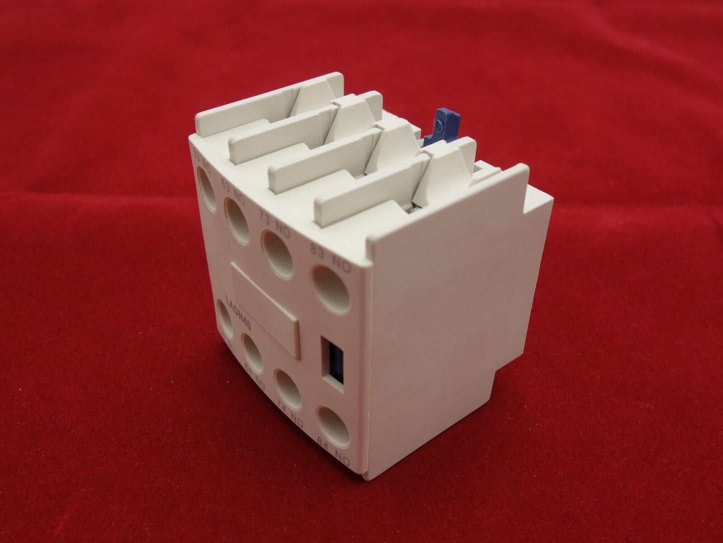 1PC Auxiliary Contact Block Fits LADN40 4NO USE FOR LC1D NEW TYPE CONTACTOR