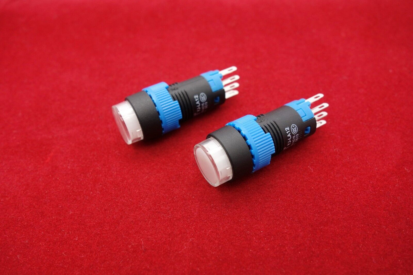 2PCS Cutout 12MM 6V White LED ILLUMINATED Round Latching PUSH BUTTON 5 PINS