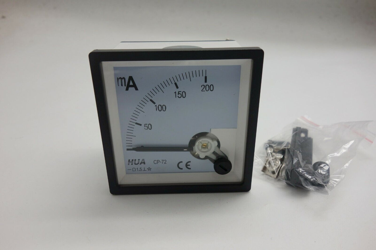 1PC DC 0-200MA Analog Ammeter Panel AMP Current Meter 72*72mm directly Connect