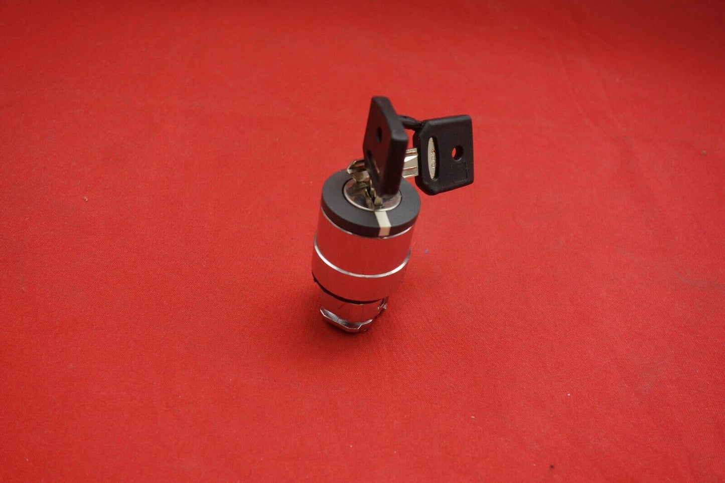 1PC 22MM Key SWITCH HEAD 2 Position Stay put FITS ZB4BG2 Maintained For XB4BG