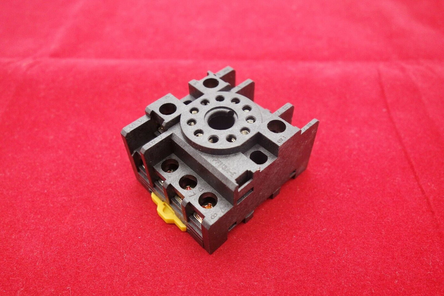 LOF OF 5PCS PF113A-E RELAY SOCKET BASE FOR MK-3P RELAY