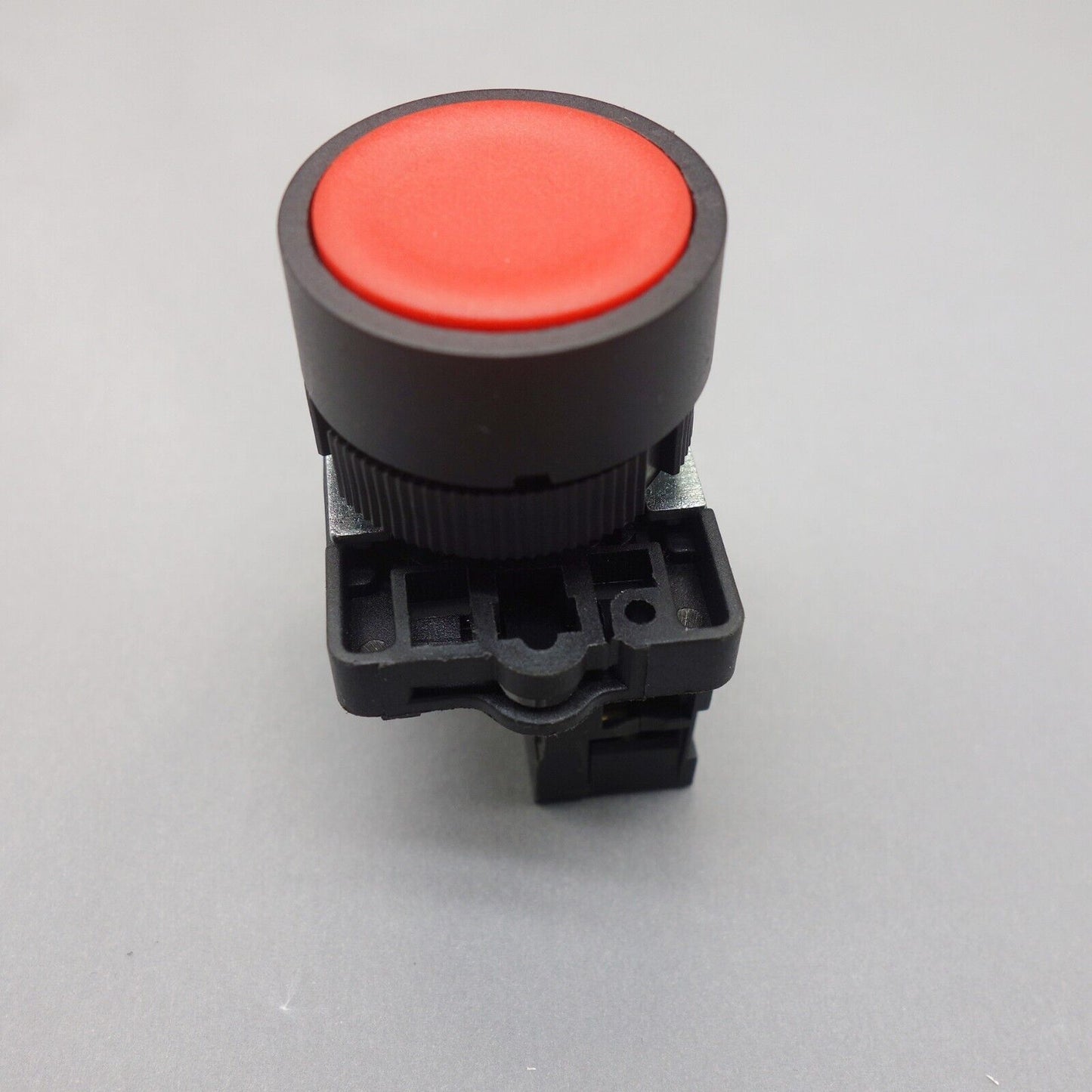 2PCS 22MM PUSHBUTTON SWITCH FITS XB2EA42 RED 1NC flush push Momentary Plastic