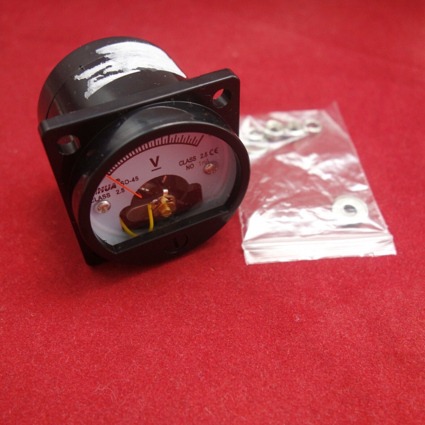 DC 0- 1500V Analog Voltmeter Analogue Voltage panel meter SO45 1500V/1mA