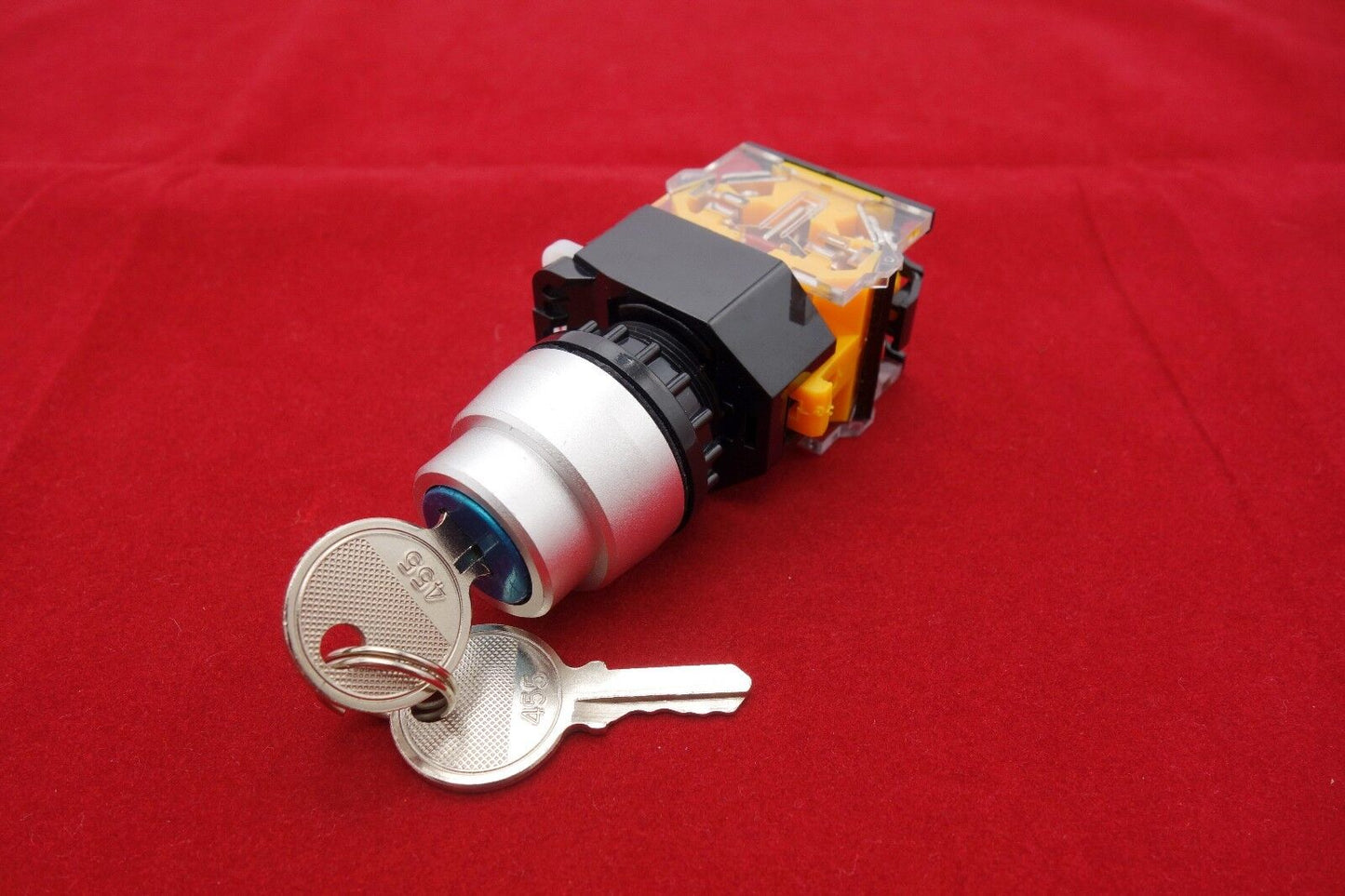 1PC Cutout 22MM Key Selector Switch 2 Position Maintained key switch LAY39
